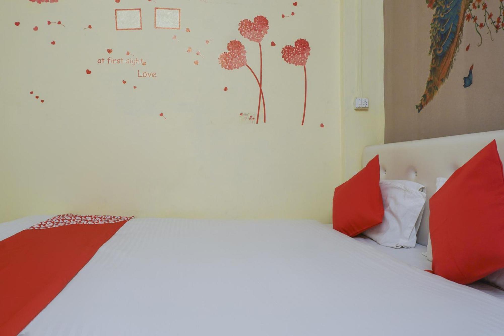 Hotel O R K Hotel Pimpri-Chinchwad Kültér fotó